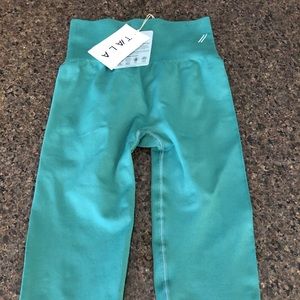 TALA Activewear Zinnia Legging in color Sea